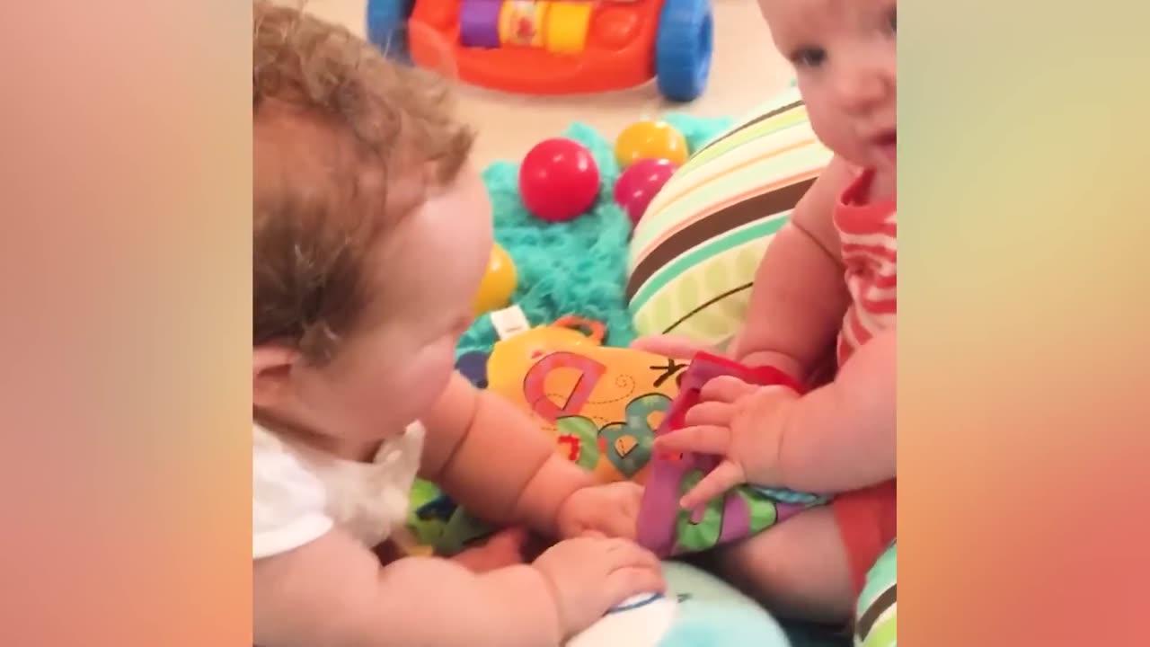 Funny Baby Videos - Adorable Chubby Baby Moments Compilations(1080P_HD).mp4