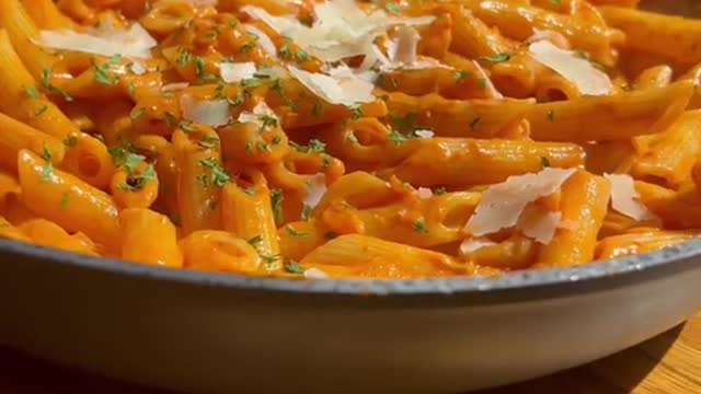 Gigi Hadidi Pasta