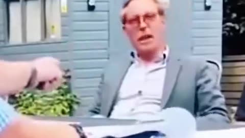 This British man was arrested for posting a British flag on Nosebook. HONK HONK