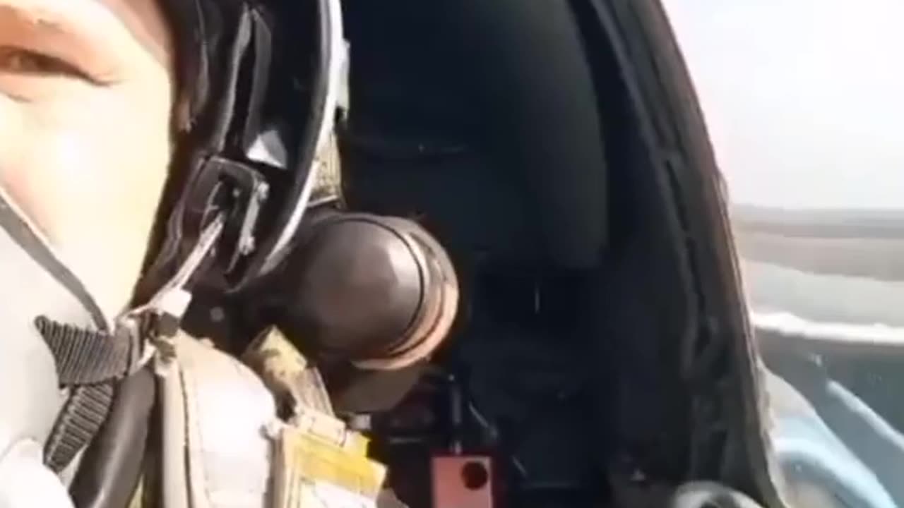 Russian pilots on the SU-25