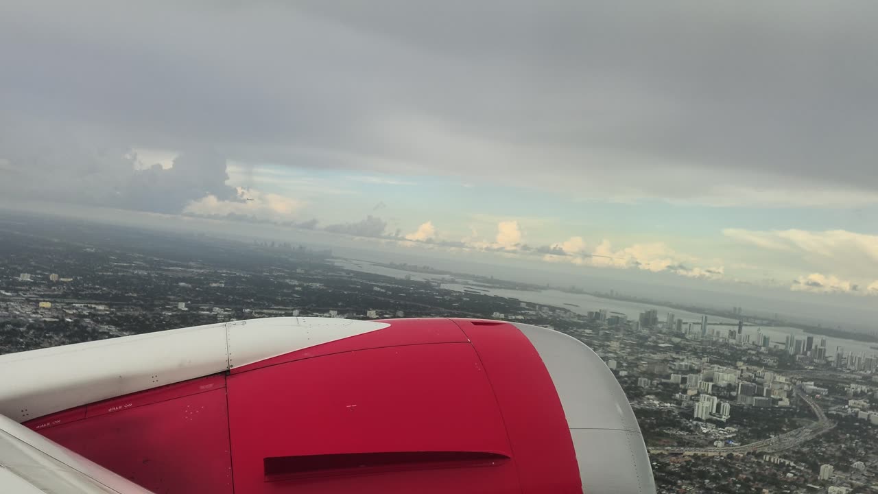 Avianca takeoff from Miami 2023-09-20