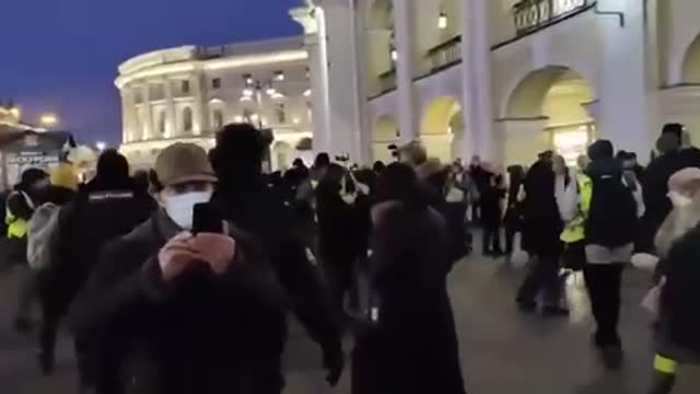 Russian Anti-War Protestors being swept by “peacekeepers”