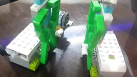 Dancing LEGO robots