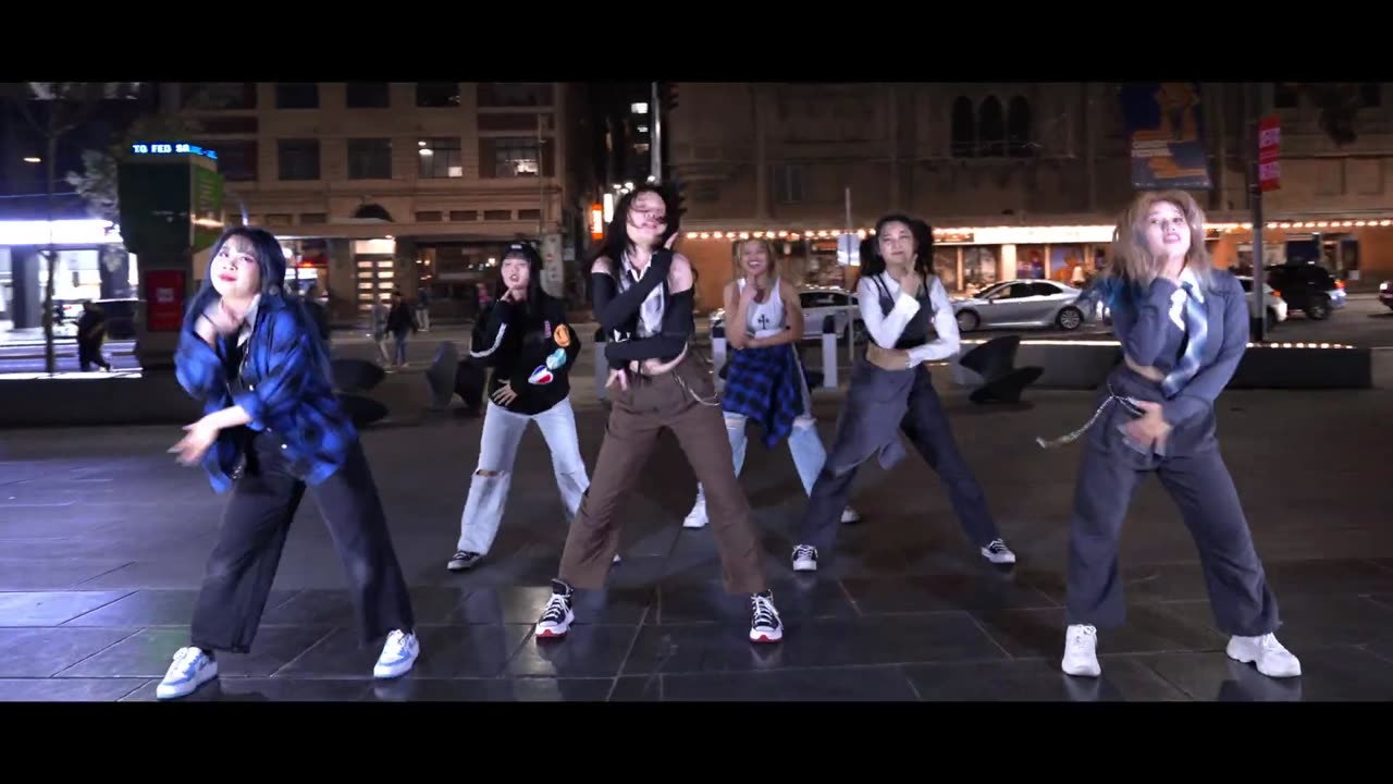 [KPOP IN PUBLIC] LOVE ME LIKE THIS' DANCE COVER - MELB, AUS, NMIXX (엔믹스)