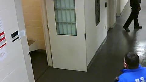 1665HQOB02PrisonerProcessingCell_2021-01-06_02h00min01s013ms.mp4
