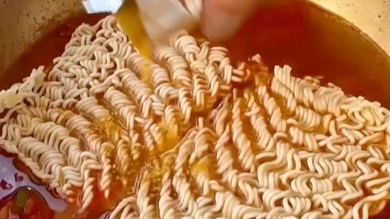 Desi Tadka Maggi Recipe | With Garlic Flavour