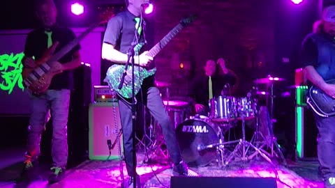 Skipping Stone "Call Me Daddy" (CMD)