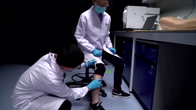 Singapore smart bandage monitors wounds using ap