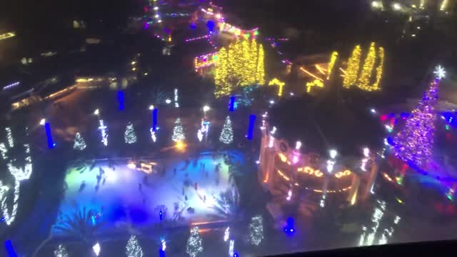 California’s Great America WinterFest North Pole Ride at Night 12月9日2022年