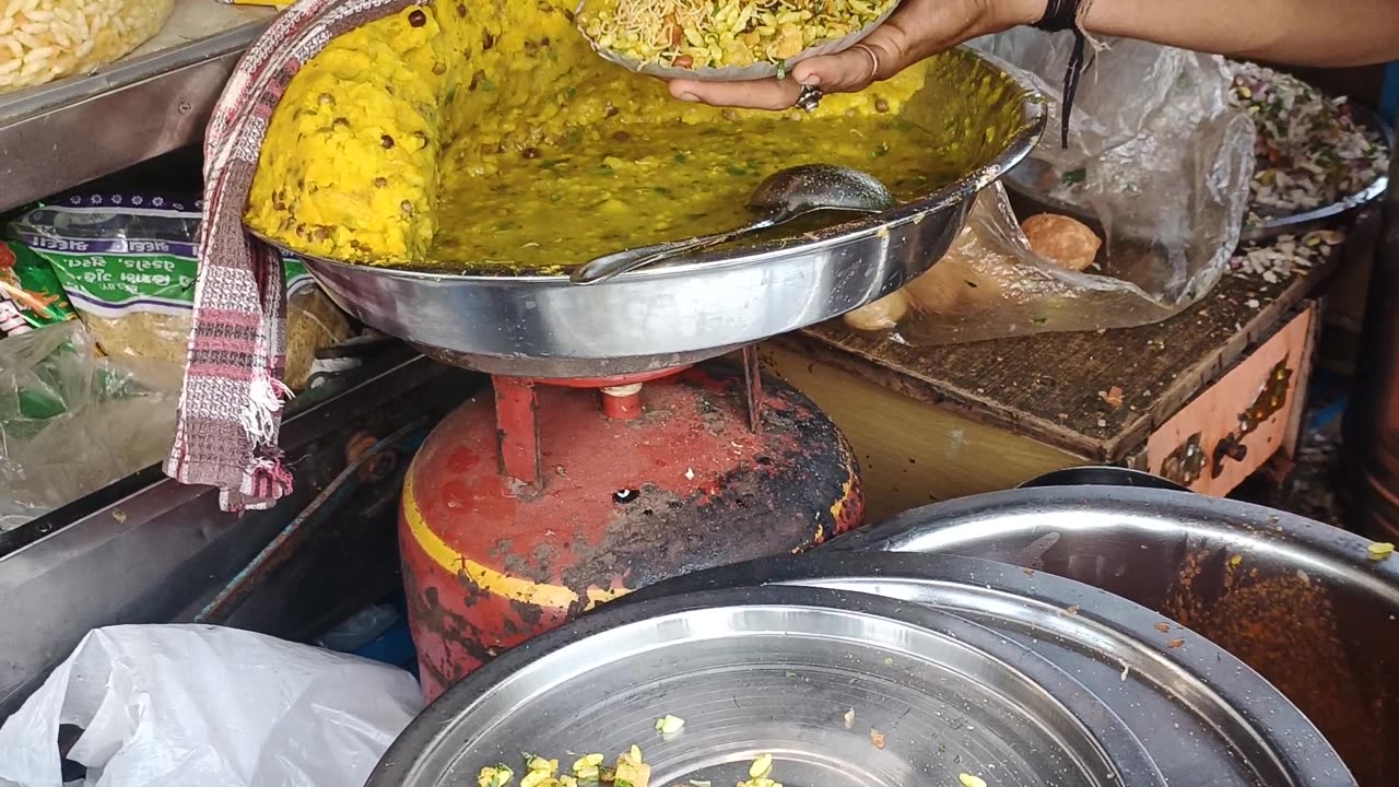 Surat famous fast food Bhel