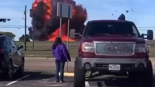 Dallas Air Show Crash footage