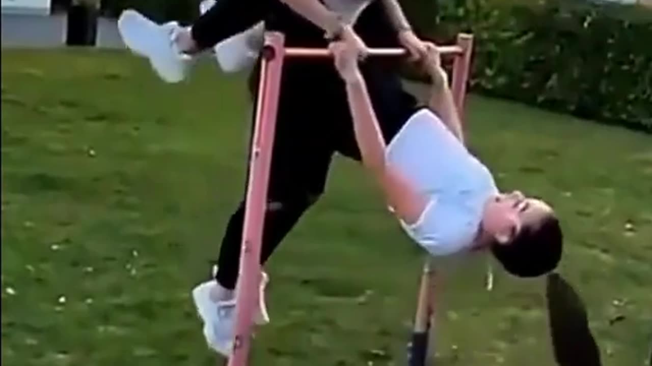 Hanging game