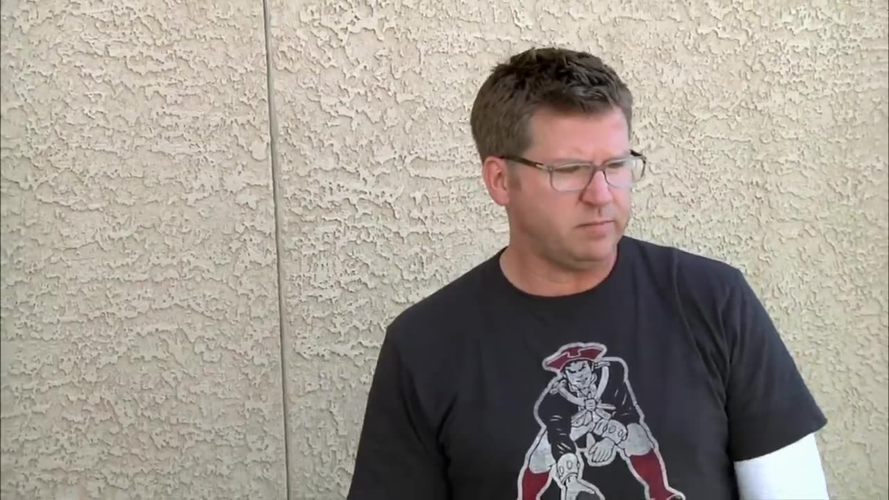 Pawn Stars_ ULTIMATE James Caan Motorcycle Catches Coreys Eye! (Season 9)