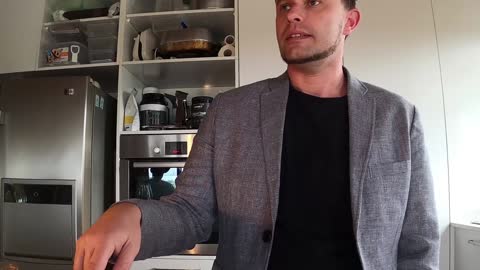 The Macro Effects of being a Simp | Dating Coach