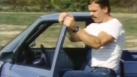 Old Chevrolet S10 Commercial