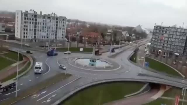 Netherlands: Trucks are now doing practice run