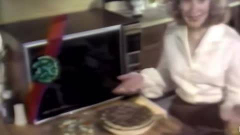 1979 Montgomery Ward Microwave