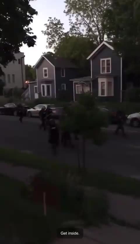 🚨 Kamala’s VP Tim Walz Sent Agents to Shoot Paintball Guns at Minnesotans During Covid 🎯😡