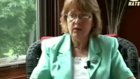 It's not sunlight that causes skin cancer but sunscreens.