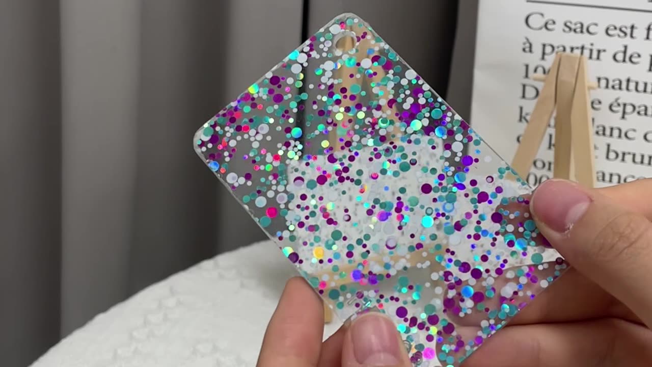 Sparkle and Shine: Embrace the Glam with Glitter Acrylic Sheets!