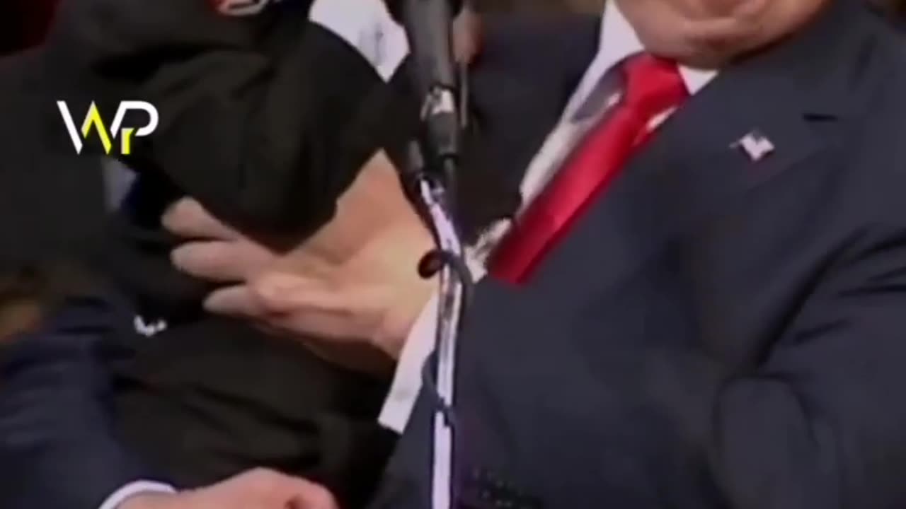 Trumps Really Loves Childrens 🥰