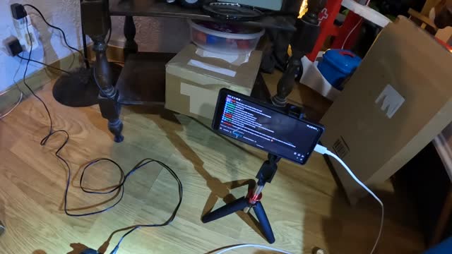 2022-12-13 (4) - Qui ? (live parallèle) - Twitch Meutemediatique