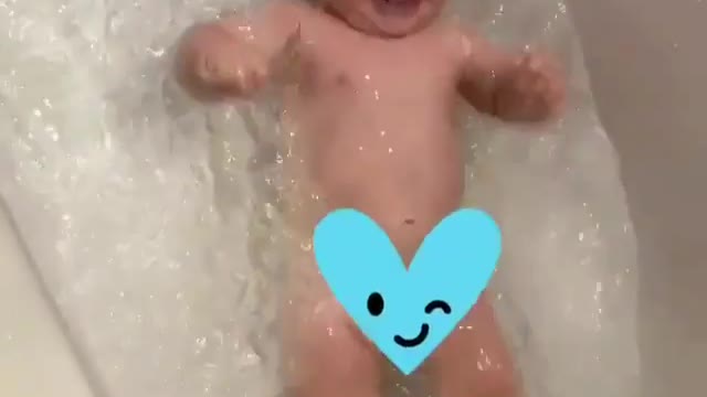 When he grew up, he was sent to learn swimmingš¤£
