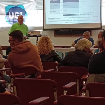 Working contract in Italy