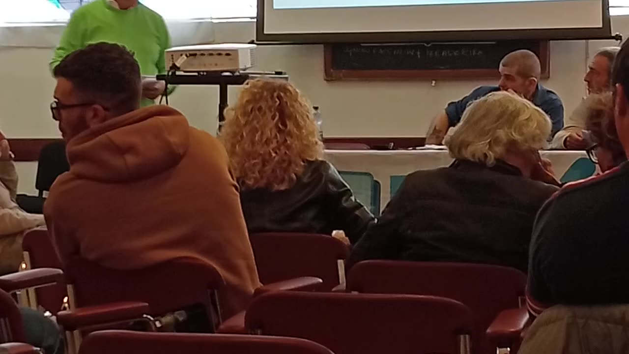 Working contract in Italy