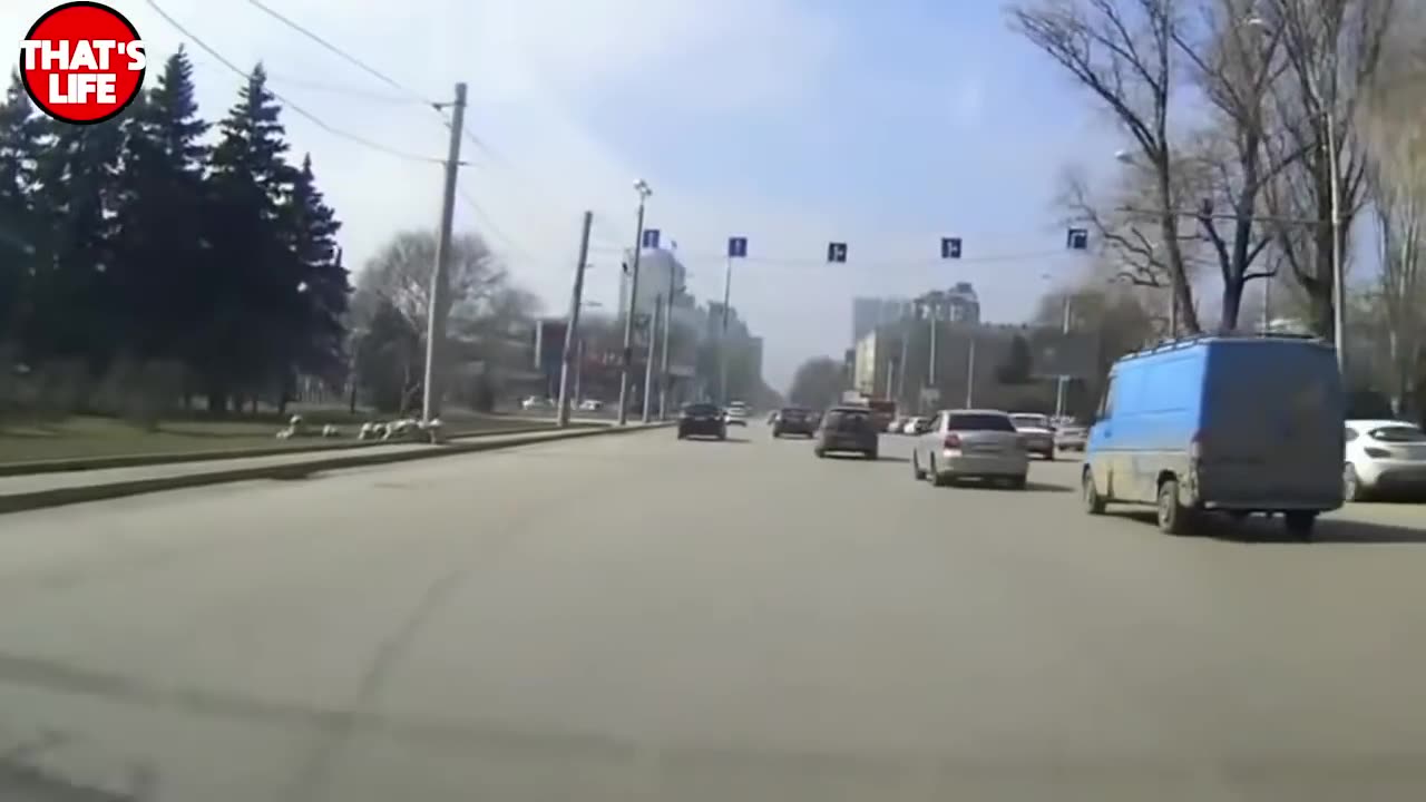 funny woman fail in traffic