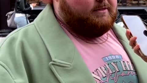 TRANSGENDER CANT EVEN SAY WHY HE HATES ANDREW TATE