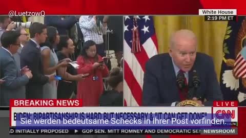 Joe Biden flüstert