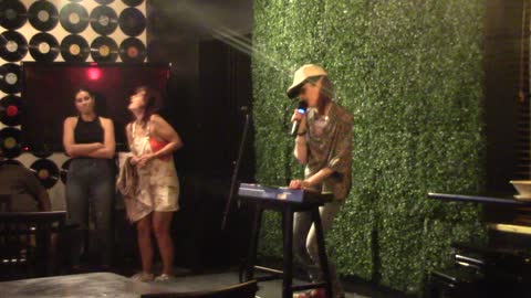 ag does stand up @ 1045 (dancing comedy)