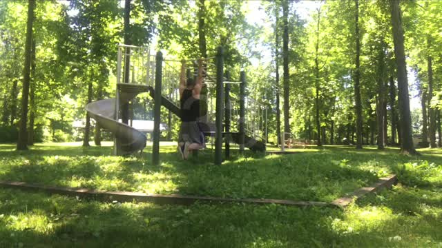 34 Chin-ups in a Single Set by 42 Year-Old