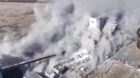 Massive Russian Grain Elevator is Taken Out by Ukrainian Airstrike