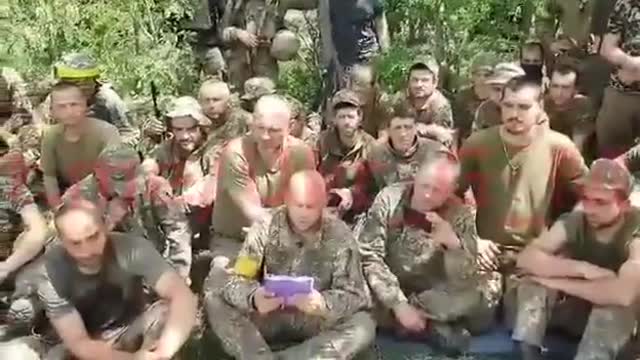 ΟΥΚΡΑΝΟΙ ΚΑΤΑΘΕΤΟΥΝ ΟΠΛΑ