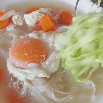 Perfect Homemade Autumn Soup. Rice Noodle Soup 🍜 #soup #autumn #food #foryou #howto #cooking