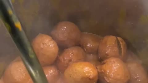 Kashmir's Weird Mutton Rista Balls Preparation