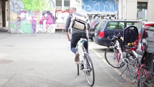 People ride bike To Work