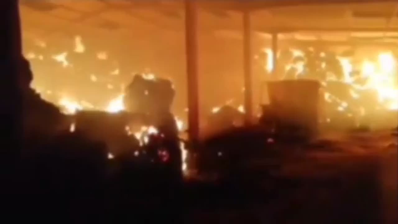 Tonight, in the suburbs of the Romanian city of Brasov, a major fire broke out