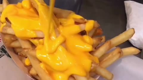 Cheese fries