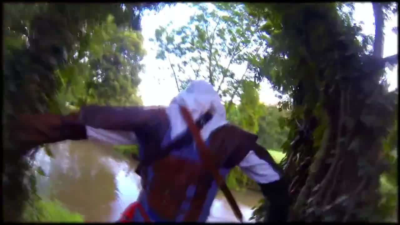 ASSASINS CREED in real life ( PUBLIC PRANKS)