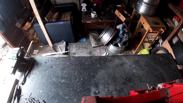 Building doggos bigger bed part 3