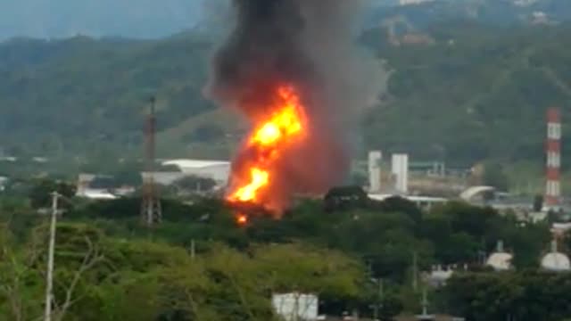 Explosión en bodega de Girón Santander