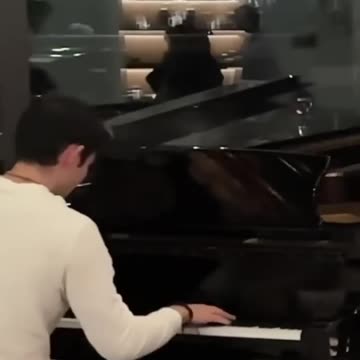 They weren’t expecting this #abba #piano #winnertakesitall