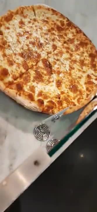 121 - NO PINEAPPLE!!!