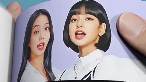 Lisa & Jisoo Singing "Cupid" FlipBook