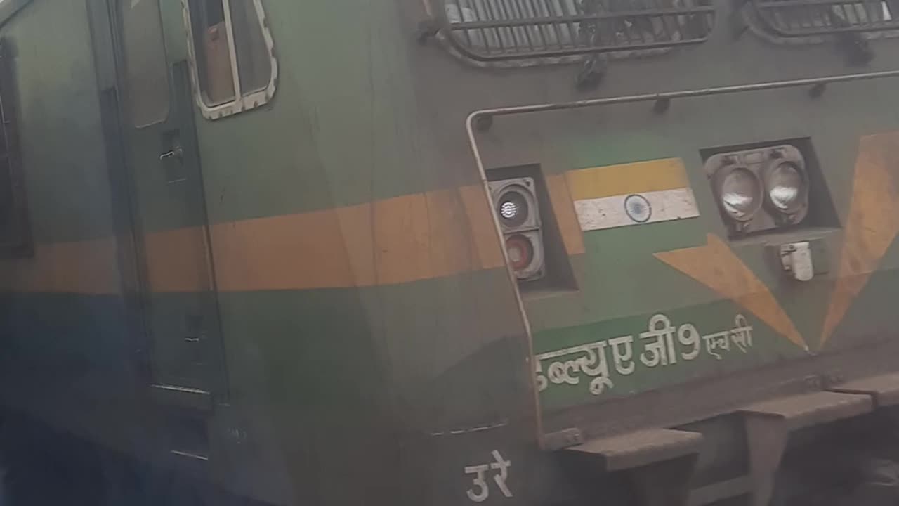 Delhi to gorakhpur train yatra