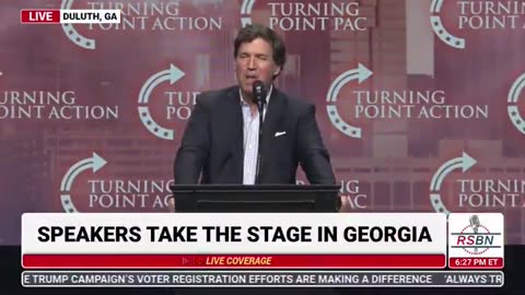 TUCKER CARLSON AT TRUMP RALLY 🎤🇺🇸: A THRILLING TRADE! 🤝👀