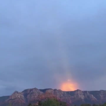 The curvature of the dome !